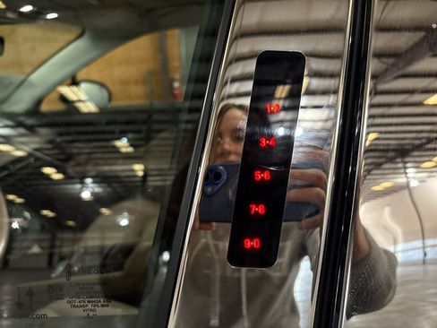 Used 2020 Lincoln Corsair Reserve w/ Equipment Group 201A image 15