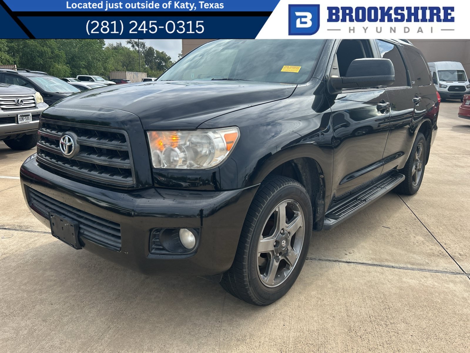 Used 2014 Toyota Sequoia SR5 w/ Sport Appearance Package RWD image 1