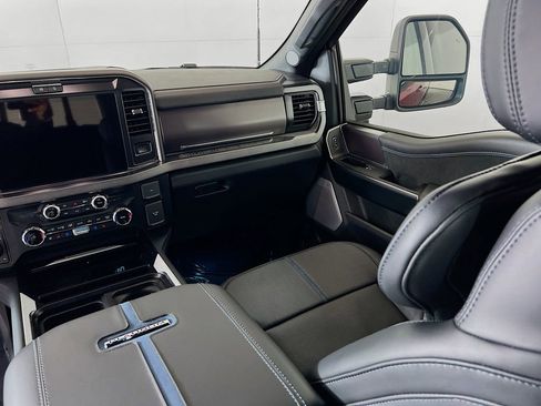 New 2026 Ford F350 Platinum w/ Tremor Off-Road Package image 27