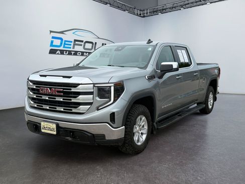Used 2024 GMC Sierra 1500 SLE w/ Preferred Package AWD/4WD image 7