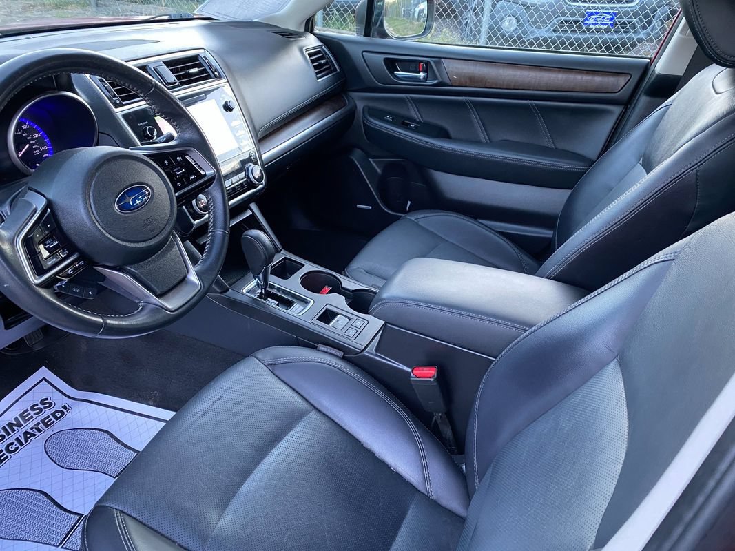 Used 2018 Subaru Outback 2.5i Limited AWD/4WD image 12