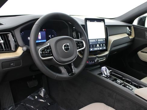 New 2026 Volvo XC60 B5 Plus w/ Protection Package Premier AWD/4WD image 16