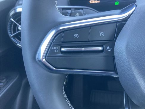 New 2026 Chevrolet Equinox EV LT image 18