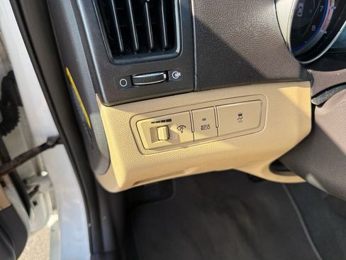 Used 2011 Hyundai Sonata GLS image 21