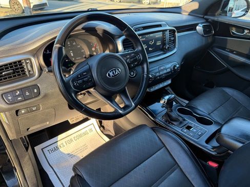 Used 2016 Kia Sorento SX w/ SXL Technology Package image 14