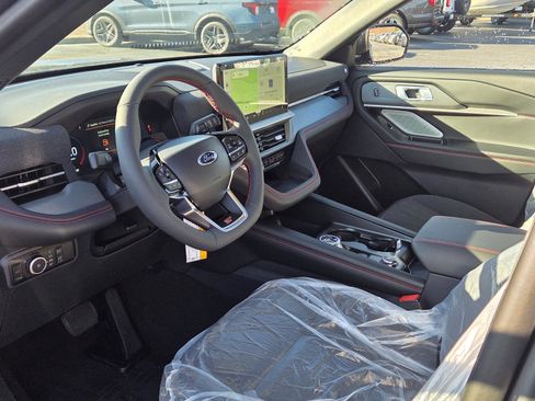 New 2026 Ford Explorer ST w/ Sun And Sound Package image 4