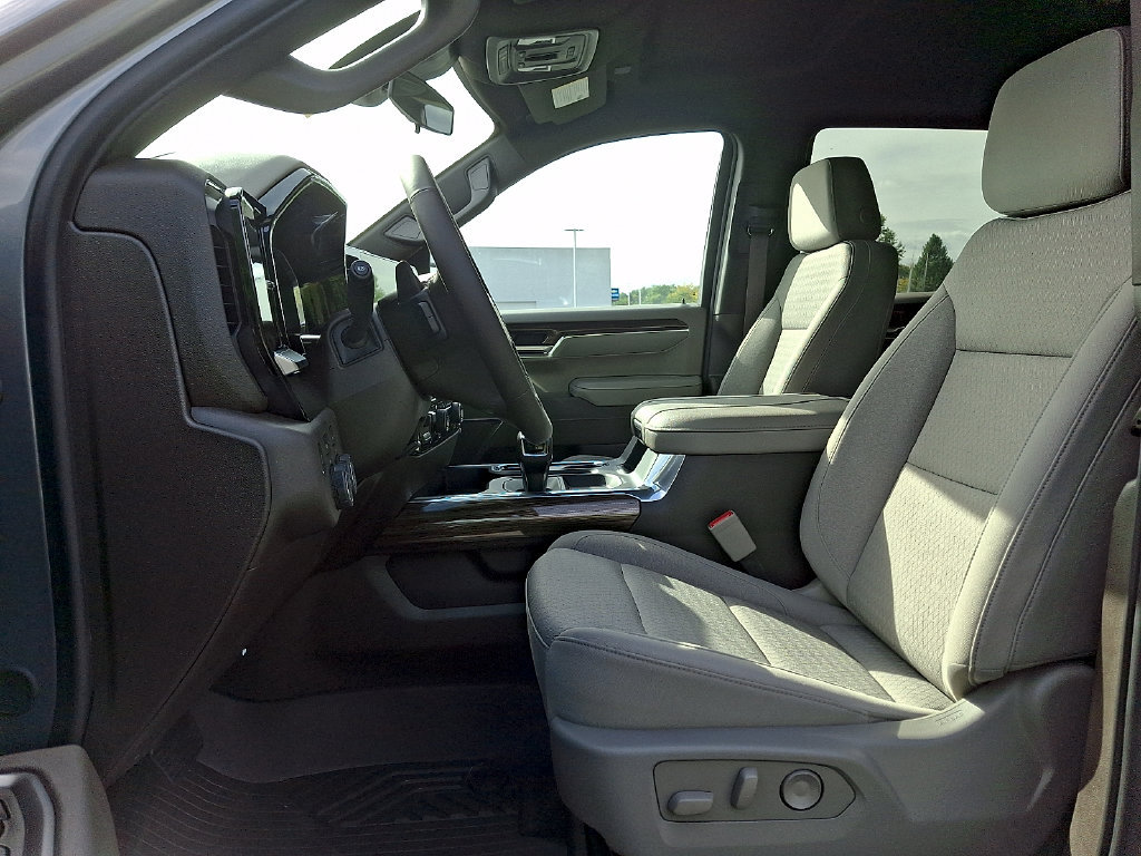 New 2026 Chevrolet Silverado 1500 LT Trail Boss w/ Safety Package AWD/4WD image 9