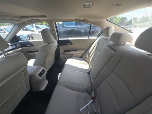 Used 2013 Honda Accord EX-L image 5