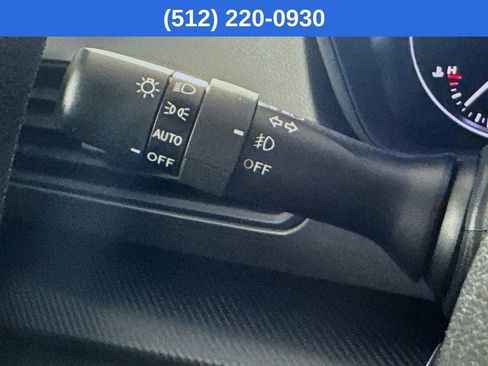Used 2026 Subaru Crosstrek 2.0i Premium AWD/4WD image 13