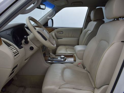 Used 2012 INFINITI QX56 4WD w/ Theater Pkg image 13