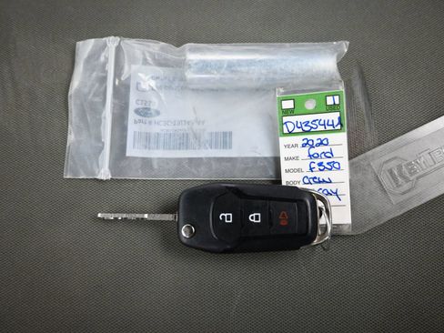 Used 2020 Ford F350 XL w/ STX Appearance Package AWD/4WD image 17