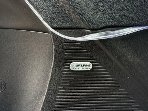 Used 2019 Dodge Challenger R/T Scat Pack w/ Plus Package RWD image 22