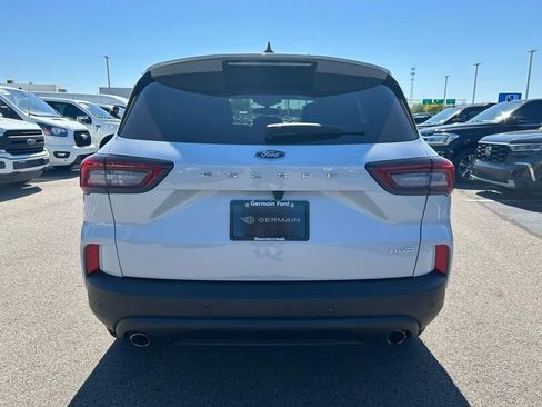Certified 2025 Ford Escape ST-Line w/ Tech Pack #1 AWD/4WD image 7
