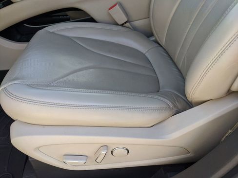 Used 2018 Lincoln MKX Reserve image 19