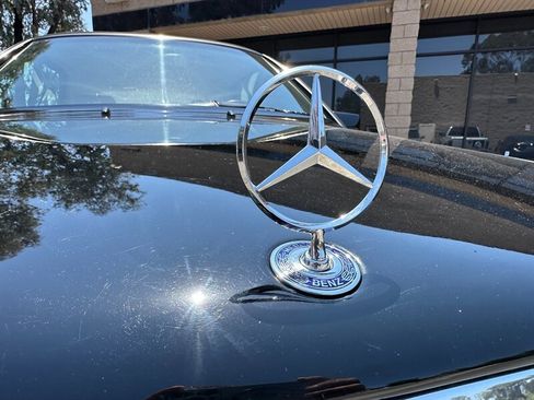 Used 1995 Mercedes-Benz E 320 Convertible image 14