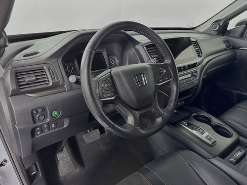 Certified 2022 Honda Passport TrailSport image 9
