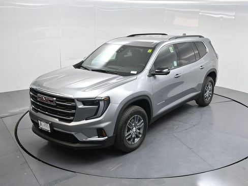 Used 2025 GMC Acadia Elevation image 57