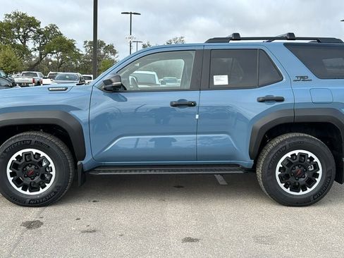 New 2026 Toyota 4Runner TRD Off-Road Premium image 4