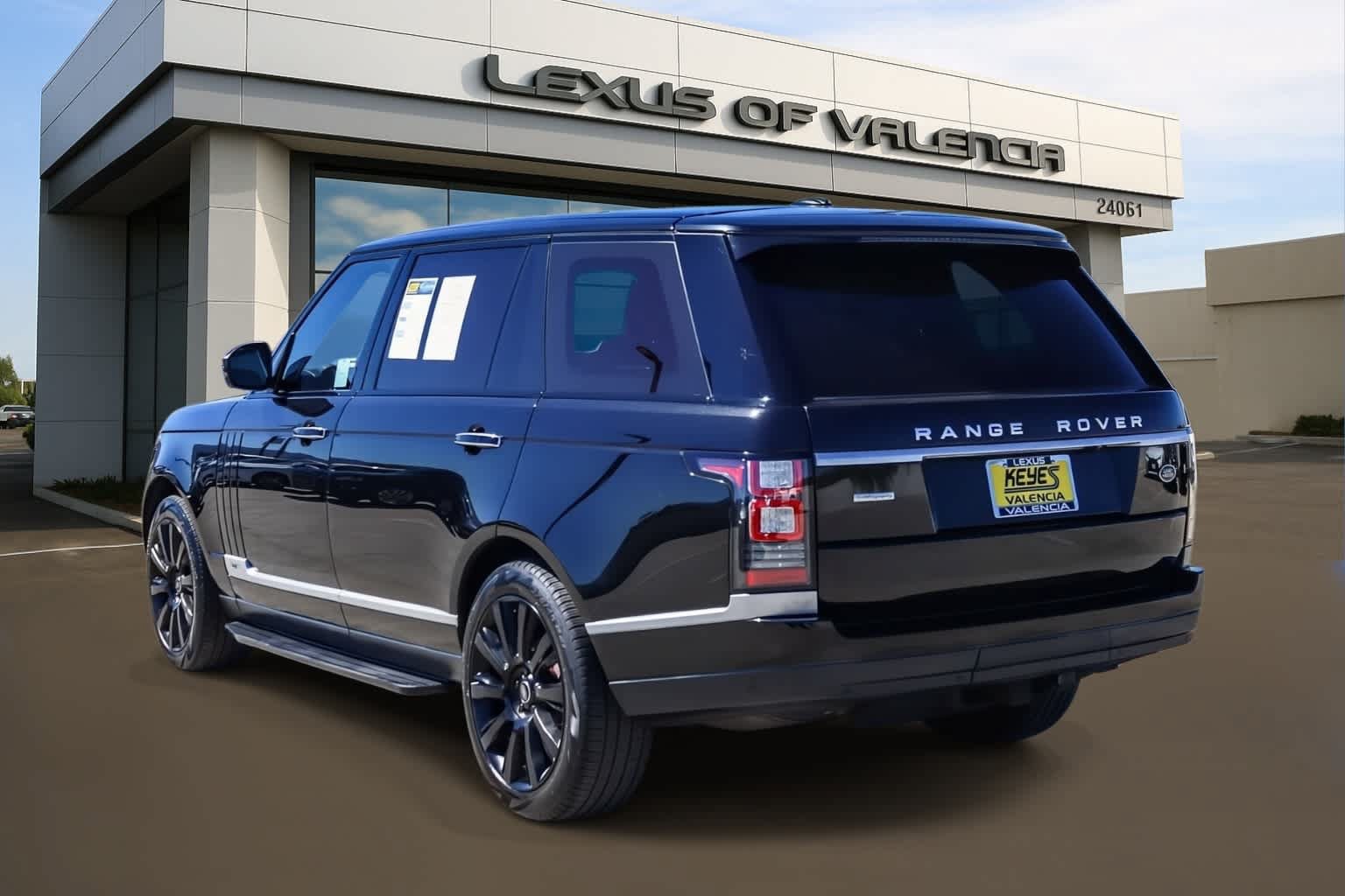 Used 2014 Land Rover Range Rover Autobiography AWD/4WD image 2