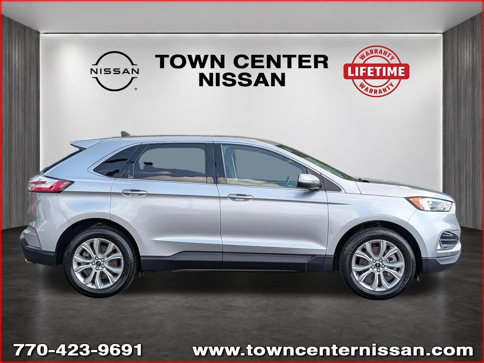 Used 2024 Ford Edge Titanium AWD/4WD image 8