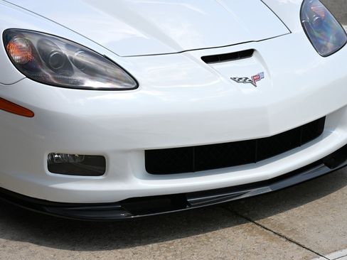 Used 2013 Chevrolet Corvette 427 w/ 1SC Preferred Equipment Group RWD image 14