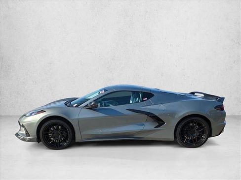Used 2022 Chevrolet Corvette Stingray Premium Cpe w/ Z51 Performance Package image 9