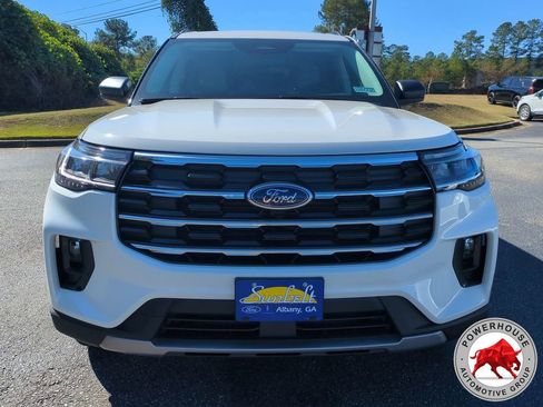 New 2026 Ford Explorer Active w/ Active Comfort Package image 10