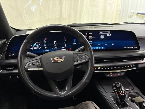 Used 2024 Cadillac XT4 Sport AWD/4WD image 45