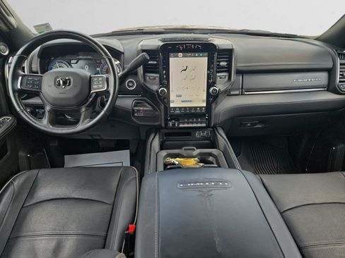 Used 2022 RAM 2500 Limited AWD/4WD image 10