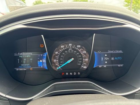 Used 2016 Ford Fusion Titanium AWD/4WD image 17
