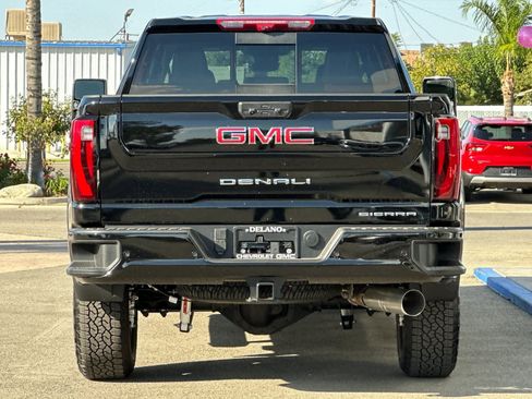 New 2026 GMC Sierra 2500 Denali w/ Technology Package image 4