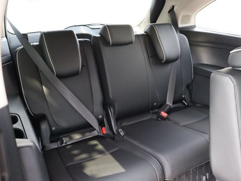 Used 2026 Honda Odyssey Elite image 15