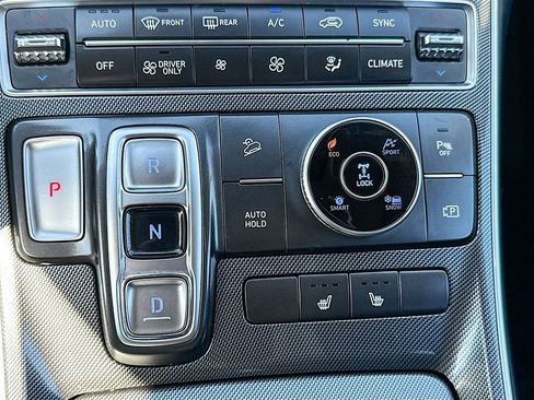 Used 2022 Hyundai Santa Fe SEL Premium image 37