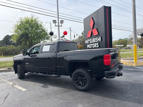 Used 2017 Chevrolet Silverado 2500 LTZ w/ Duramax Plus Package AWD/4WD image 8