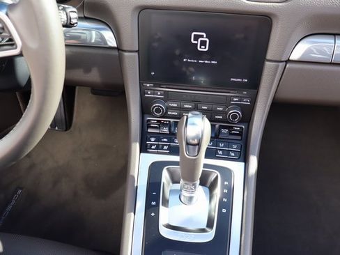 Used 2023 Porsche 718 Boxster image 39