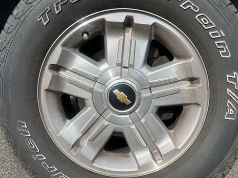 Used 2012 Chevrolet Silverado 1500 LTZ w/ Suspension Package, Off-Road AWD/4WD image 10