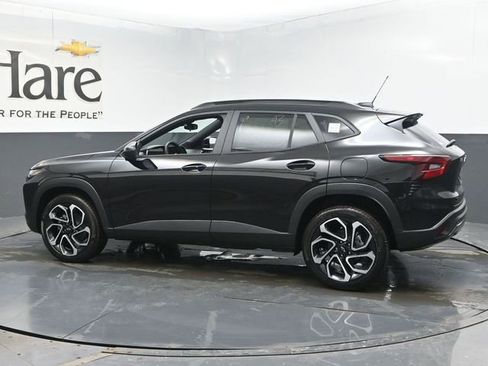 New 2026 Chevrolet Trax RS w/ Driver Confidence Package image 30