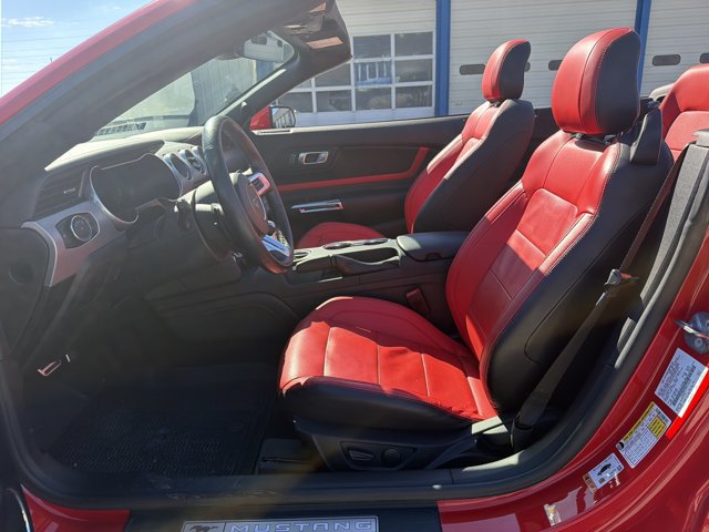 Used 2022 Ford Mustang GT Premium w/ Equipment Group 401A RWD image 12