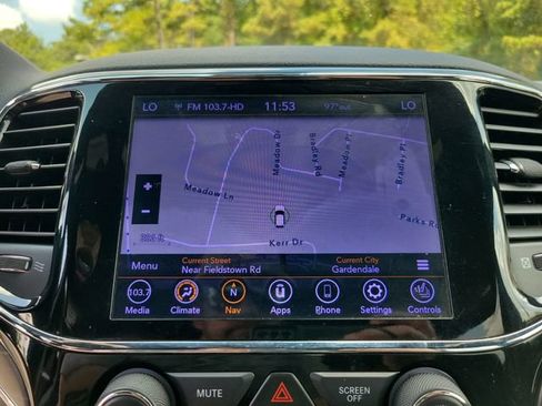 Used 2020 Jeep Grand Cherokee Limited w/ Luxury Group II RWD image 27
