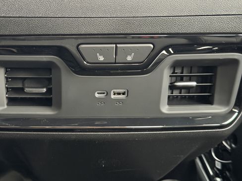 New 2026 GMC Sierra 1500 AT4 w/ Technology Package image 33