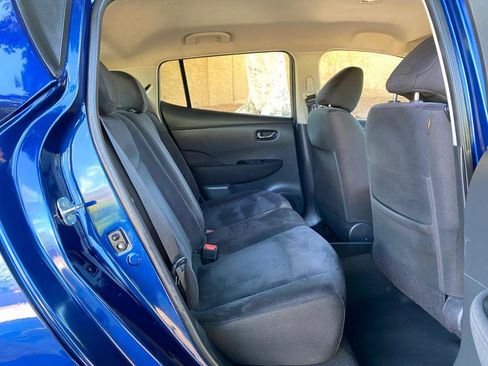 Used 2016 Nissan Leaf SV FWD image 44