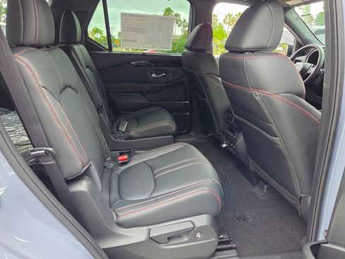 New 2026 Honda Pilot TrailSport image 12