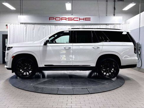 Used 2024 Cadillac Escalade Sport w/ LPO, ONYX Package AWD/4WD image 2