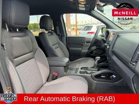 Used 2023 Nissan Frontier SV w/ Midnight Edition Package AWD/4WD image 13