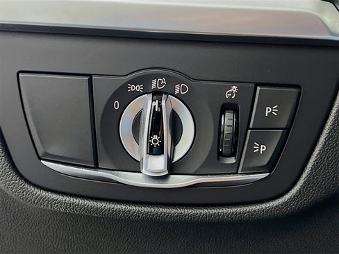 Used 2023 BMW X3 sDrive30i w/ Convenience Package image 11