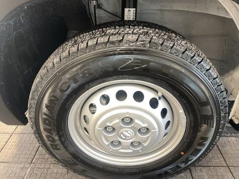 Used 2024 RAM ProMaster 2500 image 4