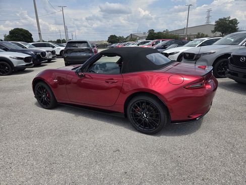 New 2026 MAZDA MX-5 Miata Club w/ Brembo/BBS Recaro Package RWD image 8