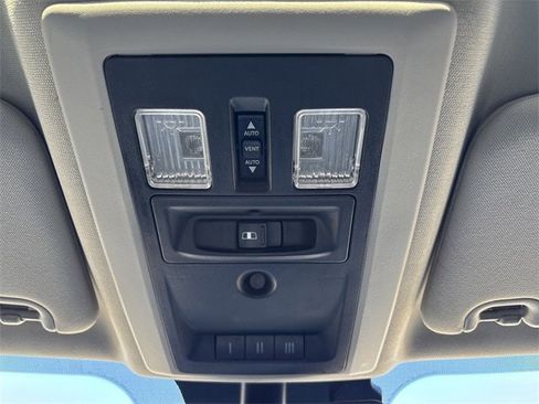 Used 2018 RAM 1500 Sport w/ Sport Premium Group image 26