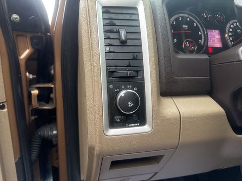 Used 2011 RAM 1500 Big Horn AWD/4WD image 16