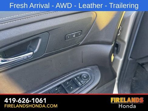 Used 2016 Chevrolet Traverse LT AWD/4WD image 16
